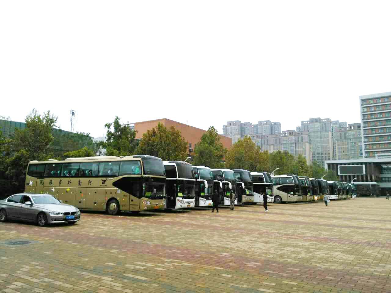 鄭州大巴車租賃:車輛保險要齊全